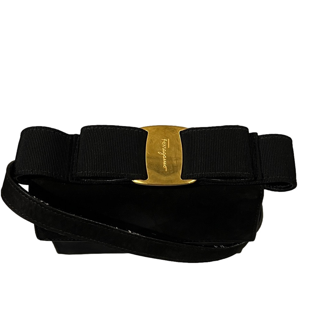 Salvatore Ferragamo Black Vara Bow Crossbody Bag EUC - Picture 6 of 15